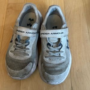 Boys Under Amour slip on sneakers